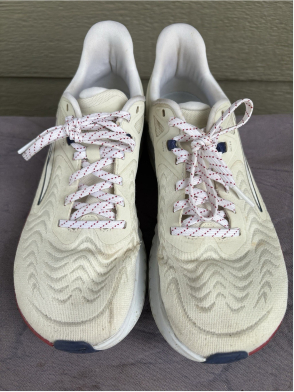 Altra Torin 7 Womens Running Shoe Off-White Red Blue AL0A82CZ140 Size 9.5 EUR 41 - Picture 4 of 14